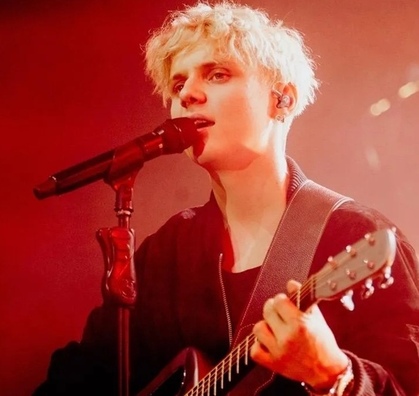 Ваня Дмитриенко - Наушники Маэстро (8 драйверов, арт. V8) Ваня Дмитриенко