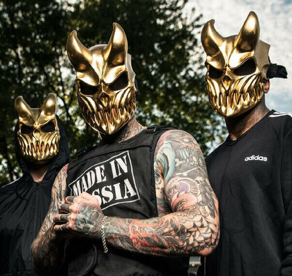 Группа Slaughter to Prevail - Наушники Бит (6 драйверов, арт. N6) - Наушники Премьер (12 драйверов, арт. V12) Группа Slaughter to Prevail