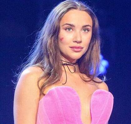 Мария Бойко (Mia Boyka) - Наушники Сварог (6 драйверов, арт. Z6) Мария Бойко (Mia Boyka)